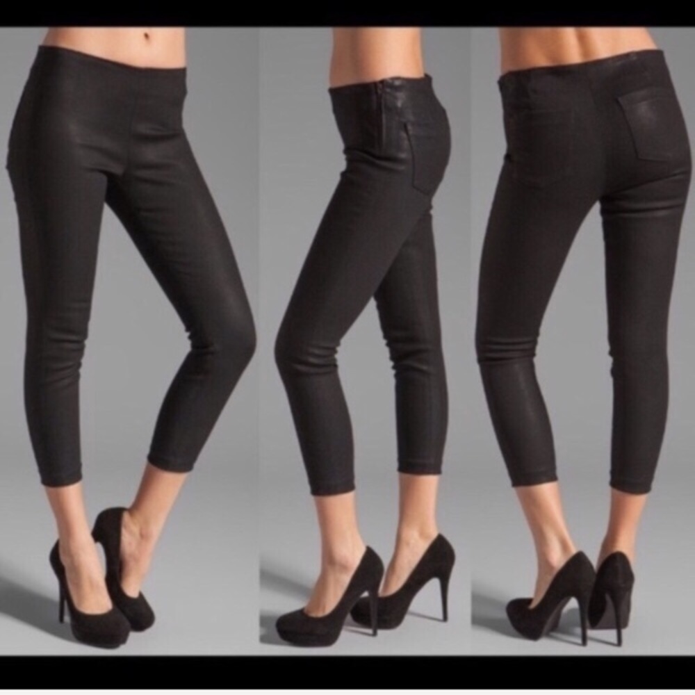J Brand Mid Rise Clean Capri Jeans Coated Black 24